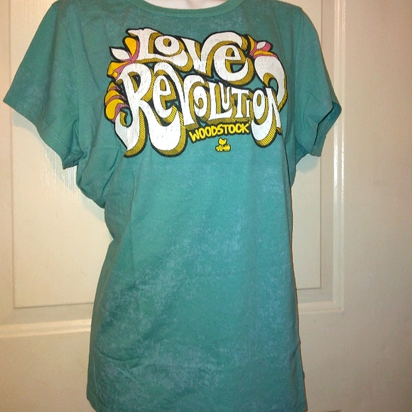 NWT*Junior's Plus Woodstock~Love Revolution Mineral Wash Tee~XXL - Picture 6 of 11